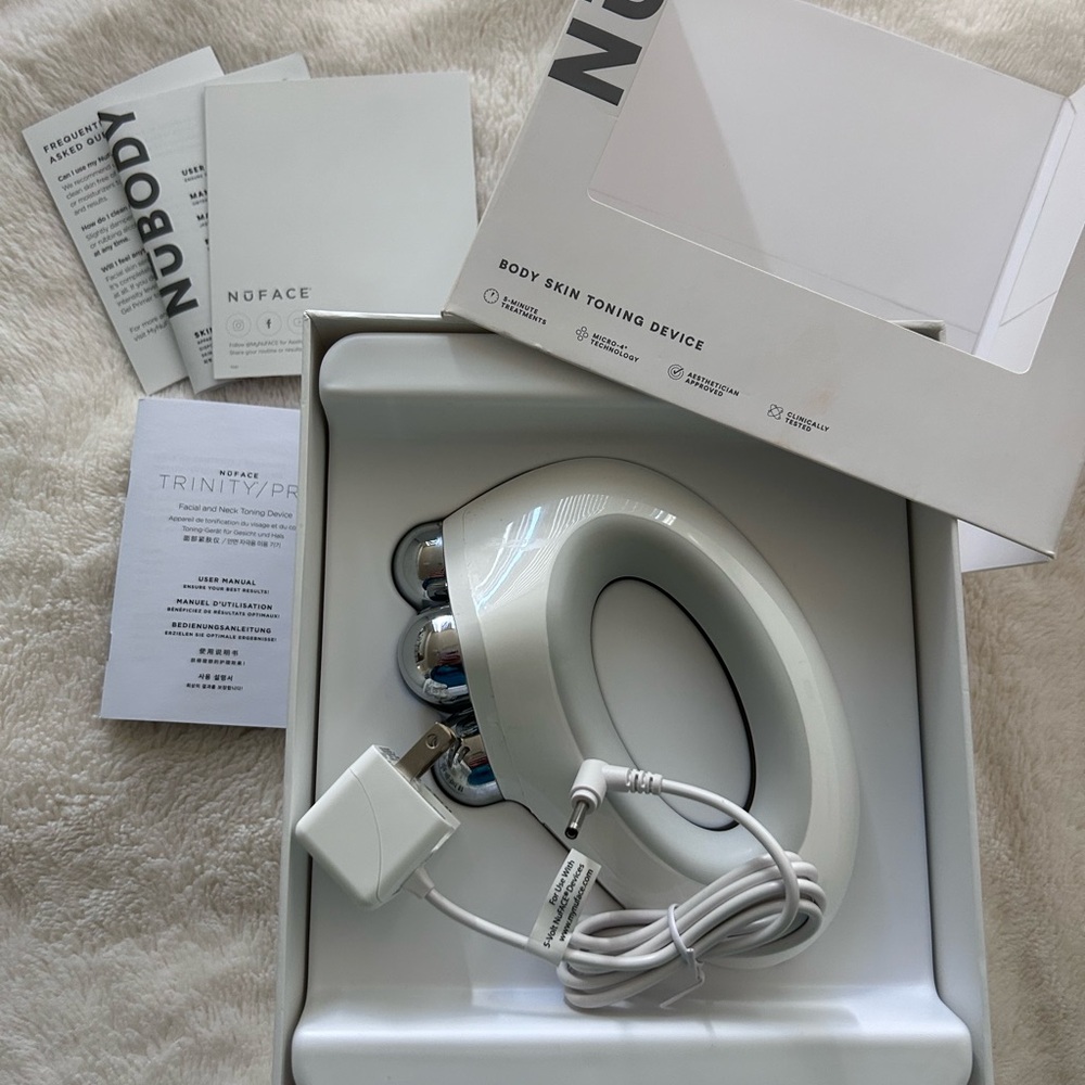 Nubody Microcurrent Device w/ Aqua Gel Activator